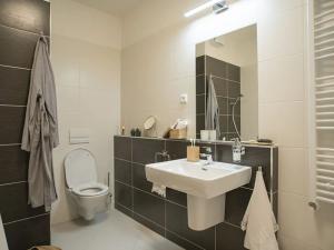 Prodej bytu 2+1, Praha - Hlubočepy, Vítové, 52 m2