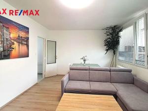 Pronájem bytu 3+1, Praha - Košíře, Plzeňská, 76 m2