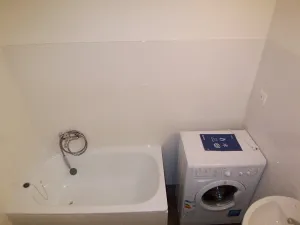 Pronájem bytu 1+kk, Praha - Vysočany, Spojovací, 22 m2
