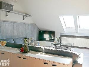 Pronájem atypického bytu, Býšť, 130 m2