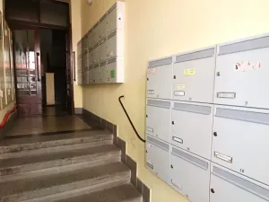 Pronájem bytu 2+kk, Praha - Holešovice, Poupětova, 55 m2