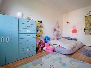 Pronájem bytu 2+kk, Praha - Kobylisy, Jelínkova, 48 m2