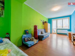 Prodej bytu 3+1, Bukovany, 84 m2
