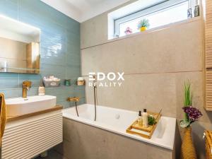 Prodej bytu 3+kk, Praha - Hostivař, náměstí Přátelství, 67 m2