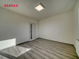 Pronájem bytu 2+kk, Nymburk, V Kolonii, 57 m2