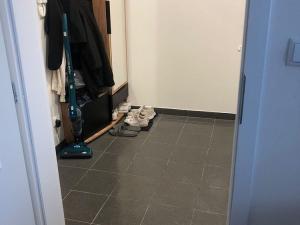 Pronájem bytu 1+1, Praha - Troja, Krynická, 29 m2