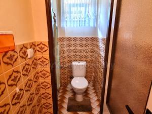 Prodej obchodního prostoru, Píšť, 180 m2