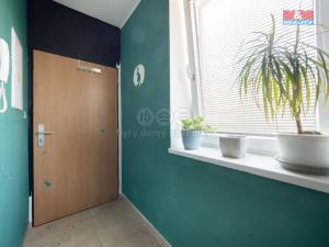 Prodej bytu 3+kk, Praha - Cholupice, Podchýšská, 70 m2