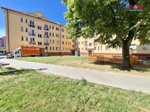 Prodej bytu 3+1, Ostrov, Masarykova, 76 m2