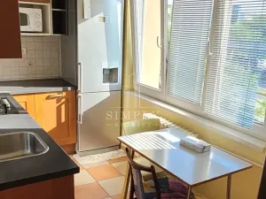 Pronájem bytu 2+kk, Praha - Libeň, náměstí Na Balabence, 50 m2
