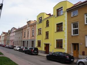 Pronájem bytu 2+kk, Brno - Husovice, náměstí Republiky, 48 m2