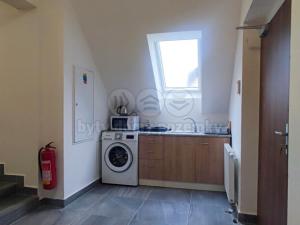 Pronájem bytu 1+kk, Hradec Králové - Kukleny, Honkova, 36 m2