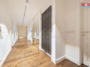 Prodej bytu 5+kk, Praha, Jeseniova, 176 m2