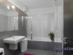 Prodej bytu 3+kk, Praha - Dolní Měcholupy, Honzíkova, 77 m2