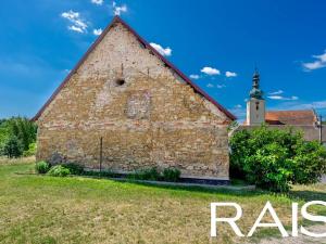 Prodej komerční nemovitosti, Znojmo, 680 m2