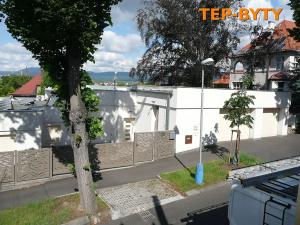 Prodej rodinného domu, Teplice, Josefa Šafaříka, 63 m2