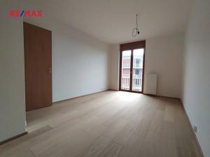 Pronájem bytu 3+kk, Praha - Modřany, Vorařská, 92 m2