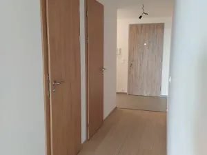 Pronájem bytu 3+kk, Praha - Modřany, Vorařská, 92 m2
