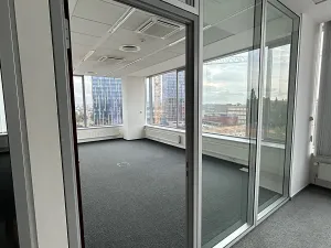 Pronájem kanceláře, Brno, Veveří, 300 m2