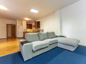 Pronájem bytu 2+kk, Praha - Vokovice, Tibetská, 89 m2