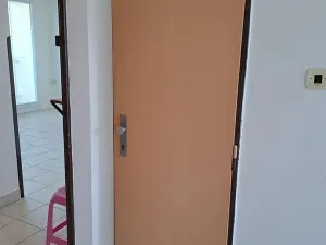 Pronájem bytu 1+kk, Praha - Střížkov, Českolipská, 33 m2