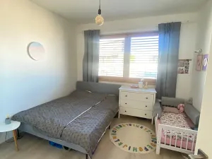 Pronájem bytu 2+kk, Praha - Malešice, Univerzitní, 50 m2