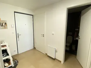 Pronájem bytu 2+kk, Praha - Malešice, Univerzitní, 50 m2