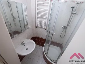 Pronájem bytu 2+1, Praha - Karlín, Sokolovská, 68 m2