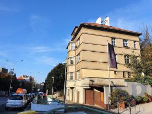 Pronájem bytu 1+1, Praha - Libeň, V Holešovičkách, 47 m2