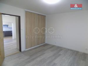 Pronájem bytu 3+1, Kostomlaty nad Labem, Průběžná, 70 m2