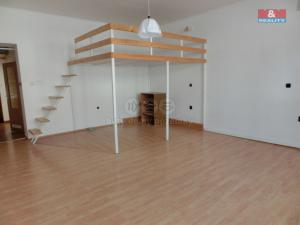 Pronájem bytu 2+1, Pardubice - Zelené Předměstí, Bacháčkova, 71 m2