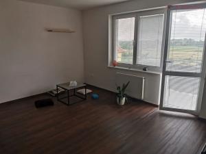Pronájem bytu 2+kk, Olomouc, Novosadský dvůr, 52 m2