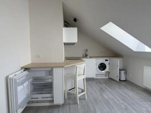 Pronájem bytu 2+kk, Praha - Vršovice, Košická, 41 m2
