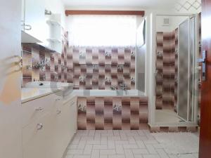 Pronájem bytu 3+1, Praha - Suchdol, Osvobození, 118 m2