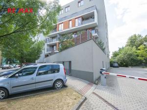 Pronájem bytu 2+kk, Praha - Strašnice, Michelangelova, 63 m2