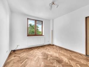 Prodej bytu 3+1, Býchory, 72 m2