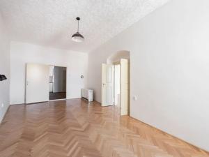 Pronájem bytu 2+1, Praha - Malá Strana, Mostecká, 68 m2