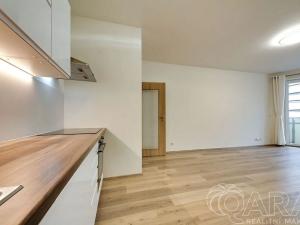 Pronájem bytu 2+kk, Praha - Modřany, Mezi vodami, 58 m2