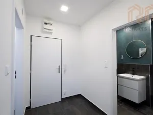 Pronájem bytu 2+kk, Praha - Střížkov, Zakšínská, 48 m2