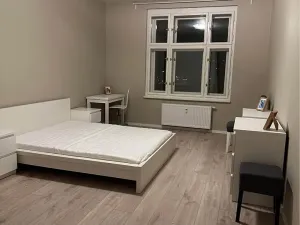 Pronájem bytu 2+kk, Praha - Smíchov, Strakonická, 60 m2