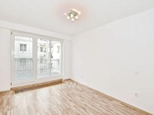 Pronájem bytu 4+kk, Praha - Vinohrady, U Havlíčkových sadů, 95 m2
