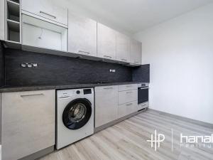 Pronájem bytu 2+1, Olomouc, Rožňavská, 45 m2