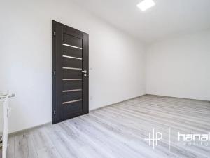 Pronájem bytu 2+1, Olomouc, Rožňavská, 45 m2