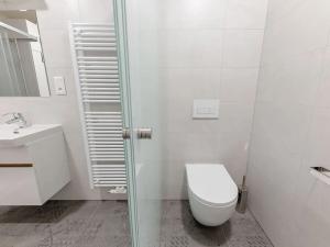 Pronájem bytu 1+kk, Praha - Bubeneč, Veletržní, 38 m2