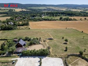 Prodej pozemku pro bydlení, Svinaře, Lipová, 7542 m2