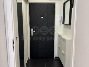 Pronájem bytu 2+1, Děčín - Děčín I-Děčín, Čsl. armády, 38 m2