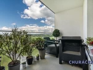 Prodej bytu 3+kk, Praha - Dolní Měcholupy, Honzíkova, 77 m2