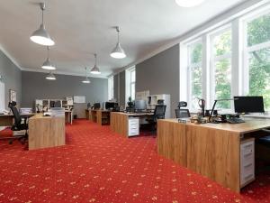 Pronájem kanceláře, Opava, Na Rybníčku, 180 m2