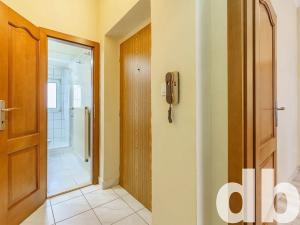 Pronájem bytu 2+kk, Karlovy Vary, Vítězná, 45 m2