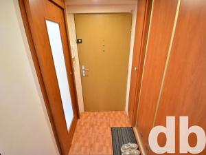 Pronájem bytu 4+1, Karlovy Vary, Třeboňská, 74 m2